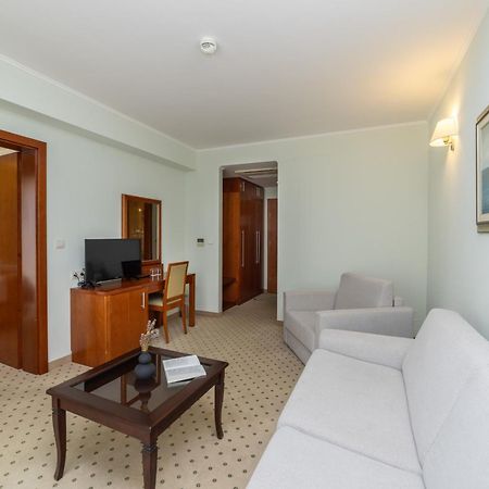 Hotel Bella Vista ドルヴェニク エクステリア 写真