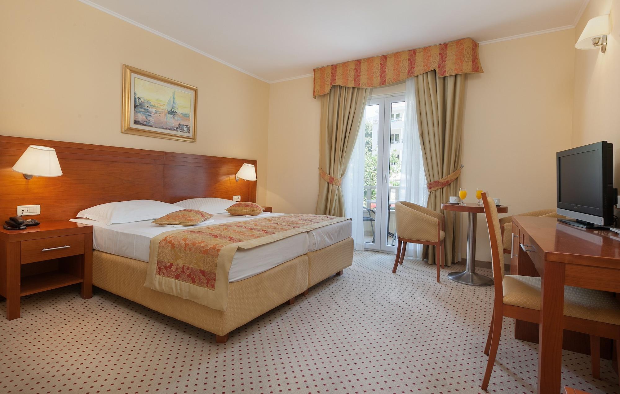 Hotel Bella Vista ドルヴェニク エクステリア 写真