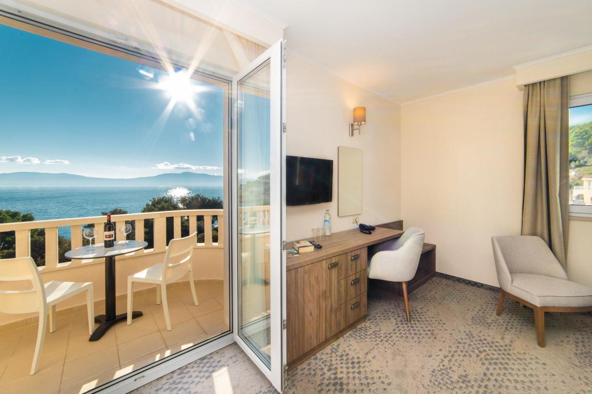 Hotel Bella Vista ドルヴェニク エクステリア 写真
