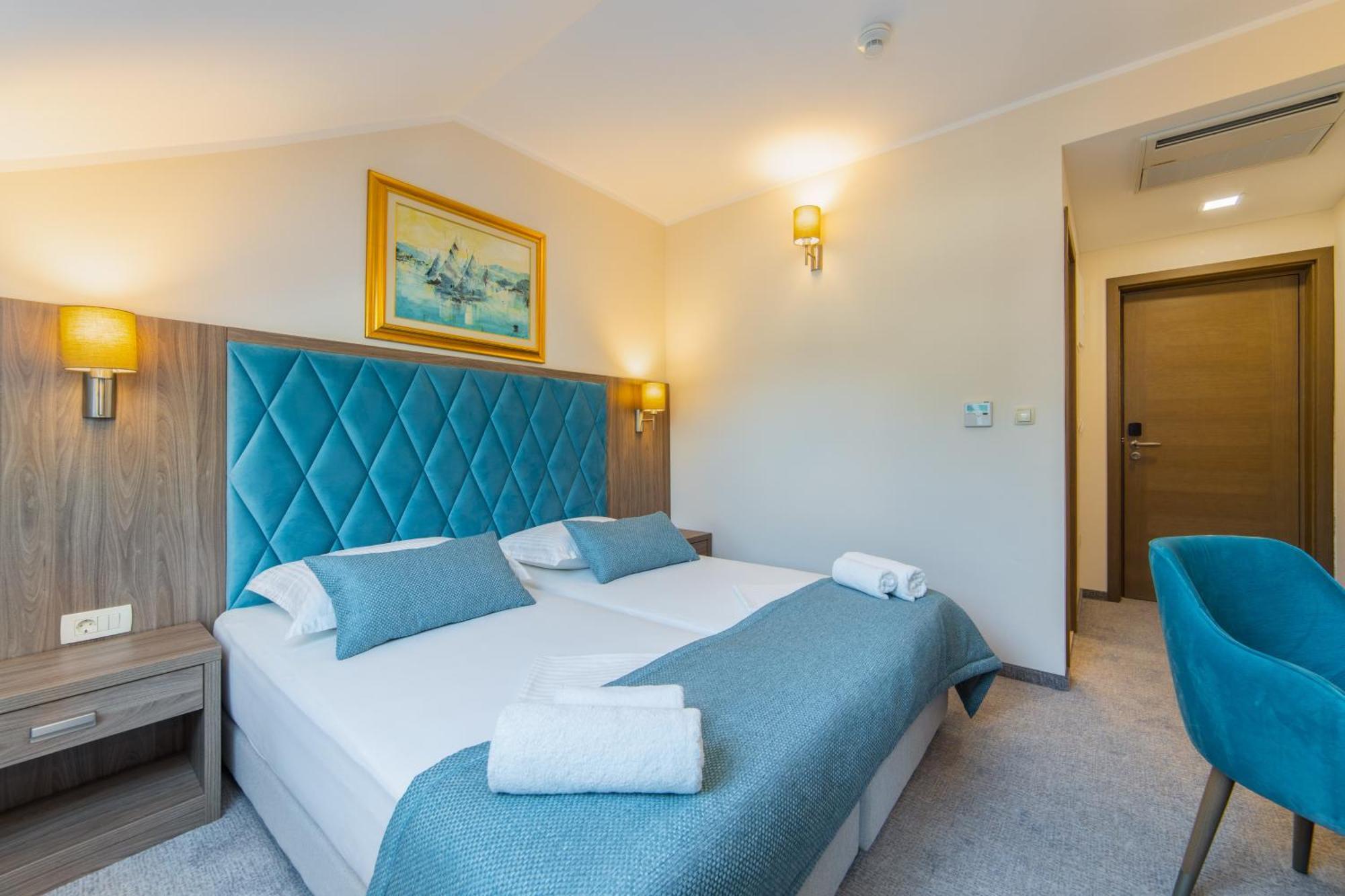 Hotel Bella Vista ドルヴェニク エクステリア 写真